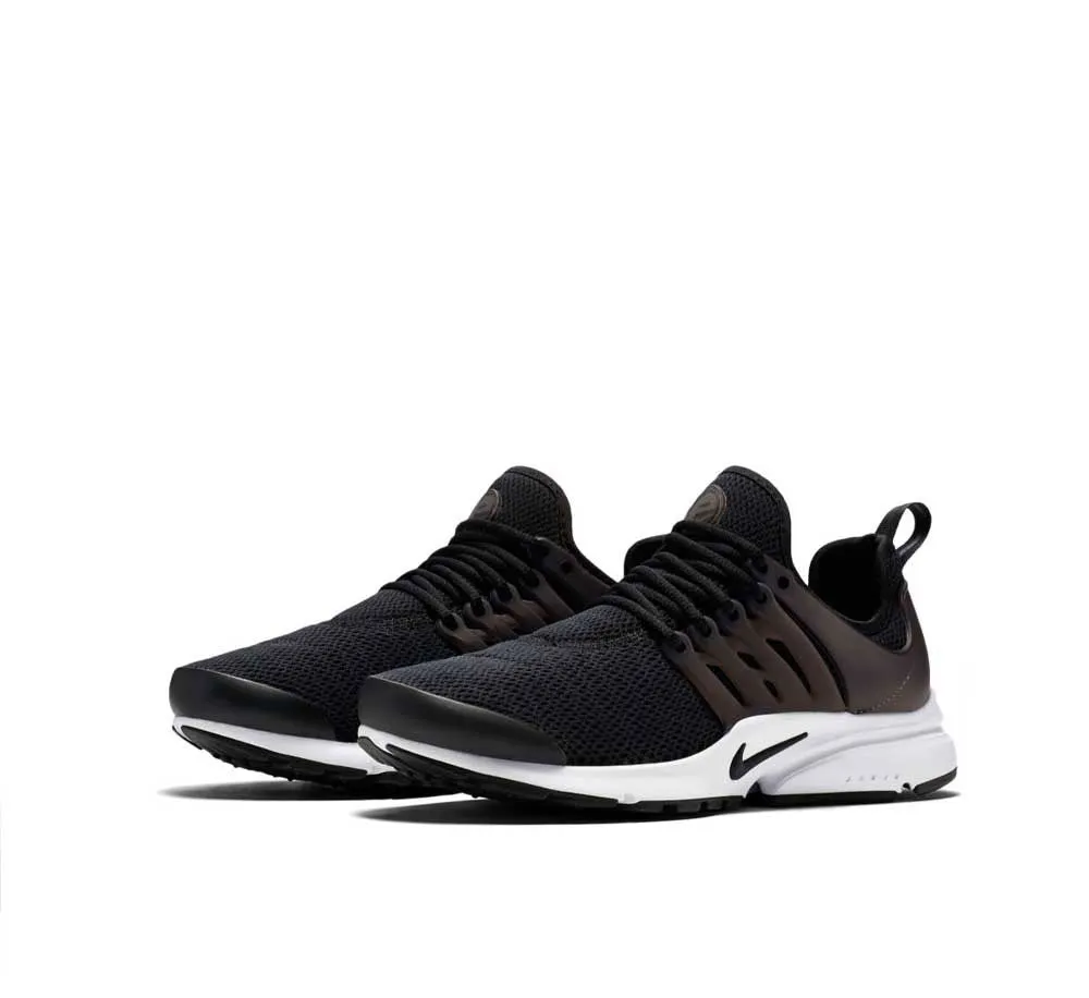 WOMENS NIKE AIR PRESTO Slim Footprint Sidewalk Walk