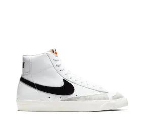 Outfit Friendly WOMENS NIKE BLAZER MID '77