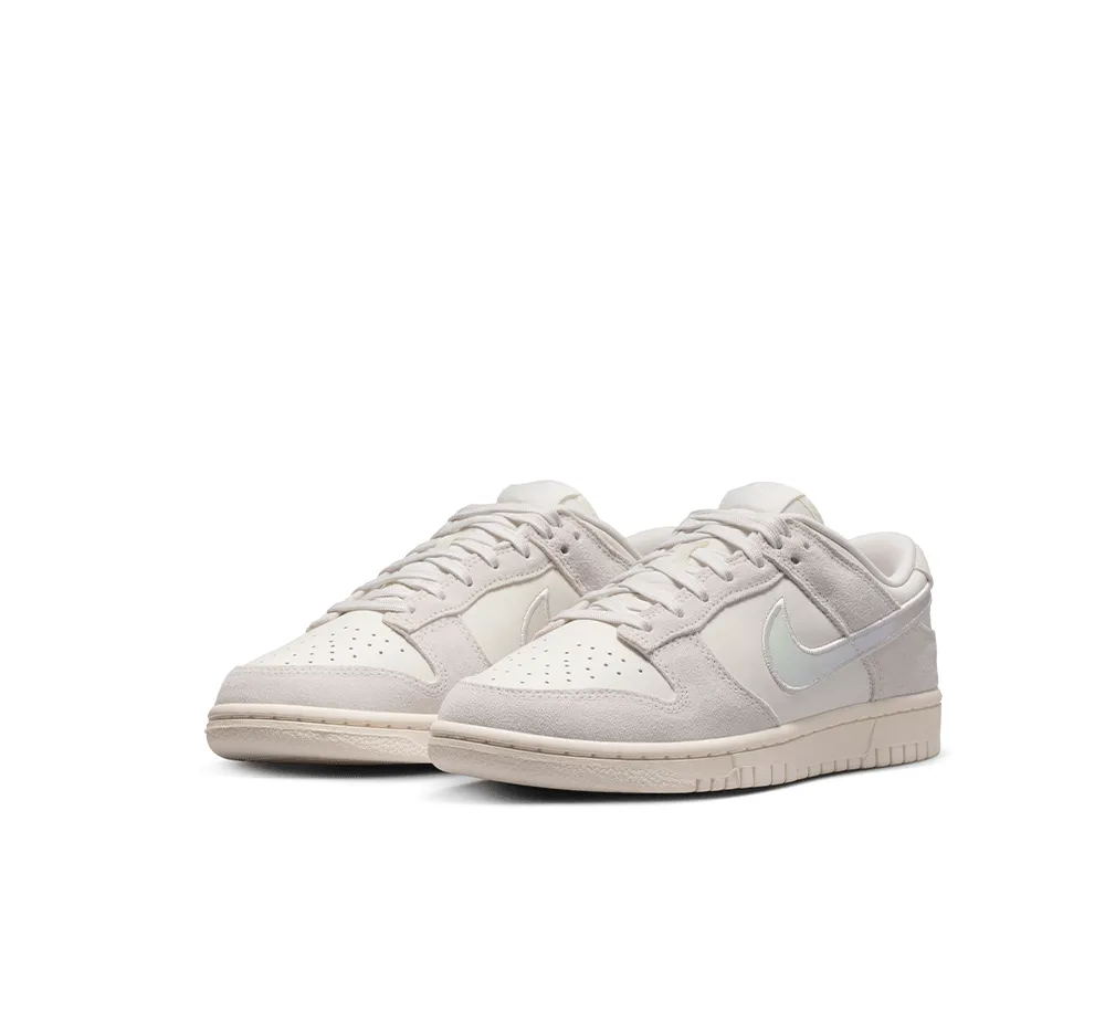 Soft outsole Recycled fabric Womens Nike Dunk Low