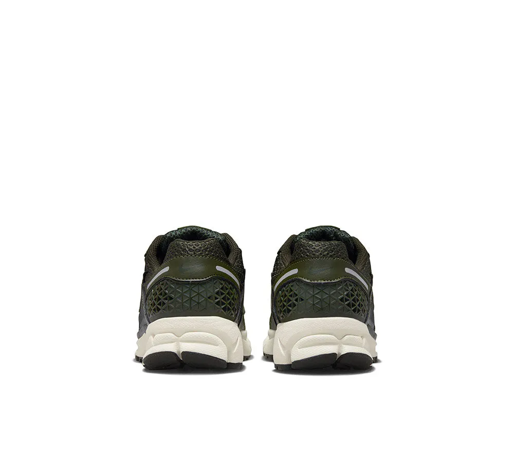 WOMENS NIKE VOMERO 5 Family Fit