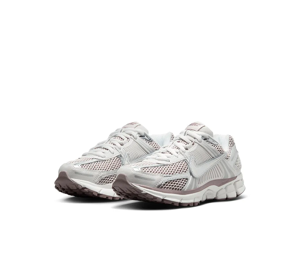 Womens Nike Zoom Vomero 5 Fashion Mood
