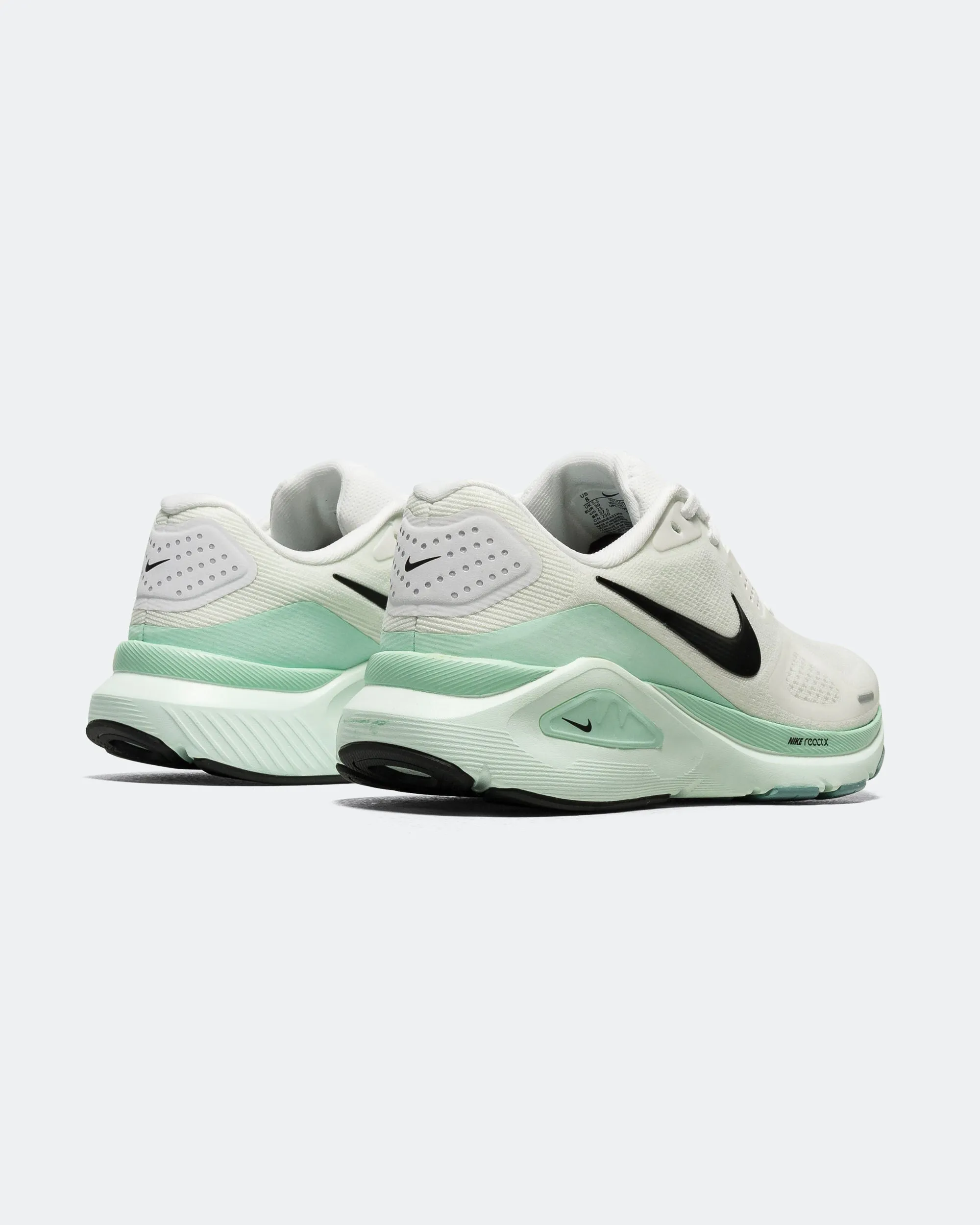 Weekend Comfort Womens Structure 26 - White/Black-Barely Green-Mint Foam