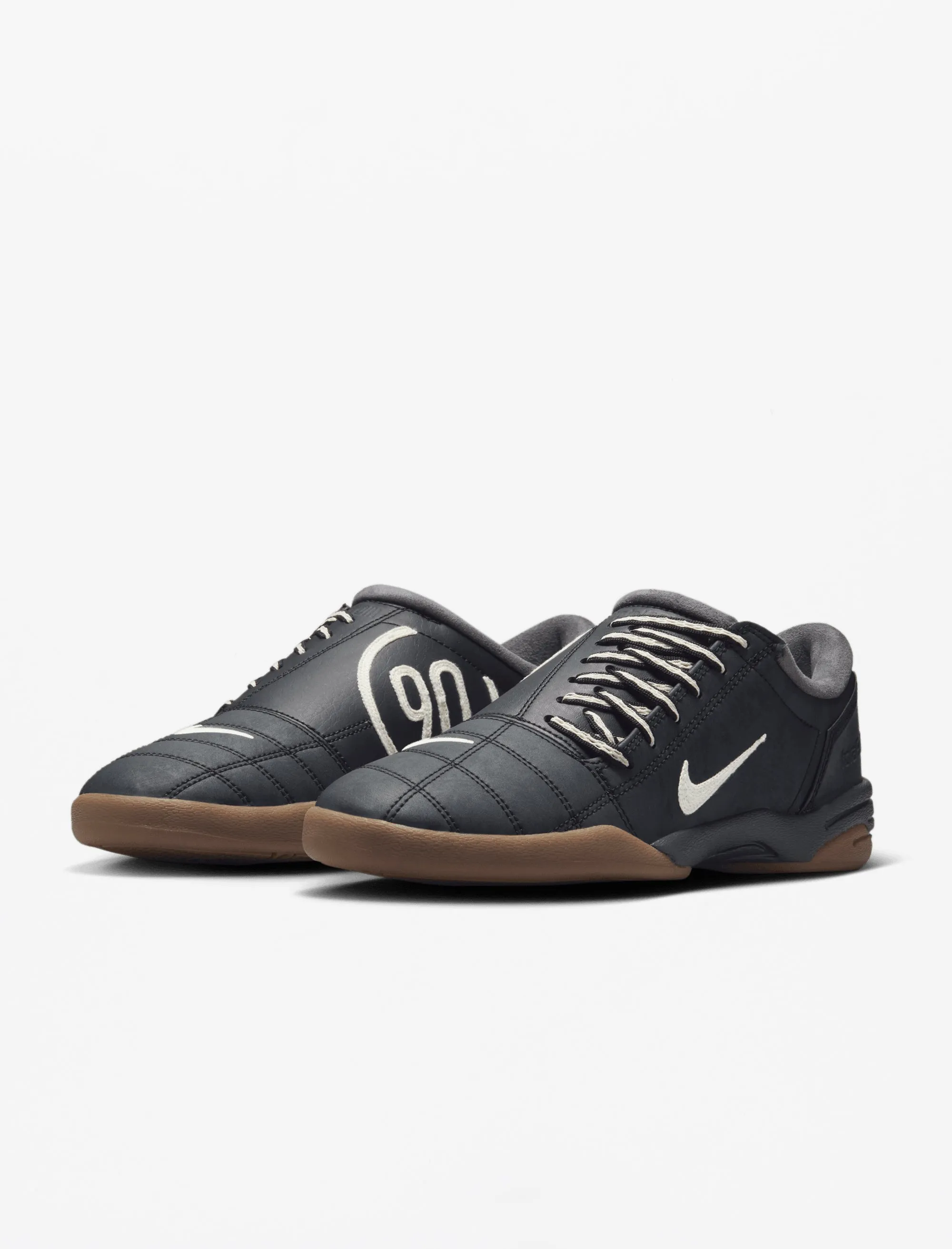 Women's T90 (Black/Gum) Active Wear Simple Form