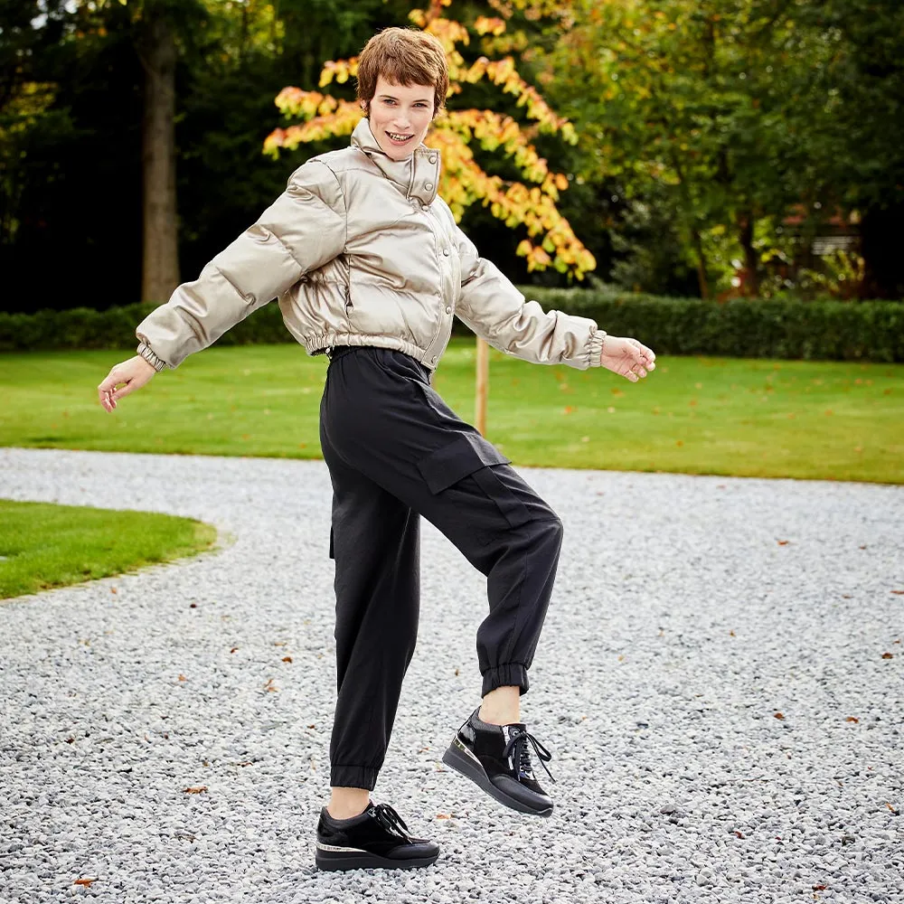 Pattern Play Tread Comfort Electra: Black Leather & Suede