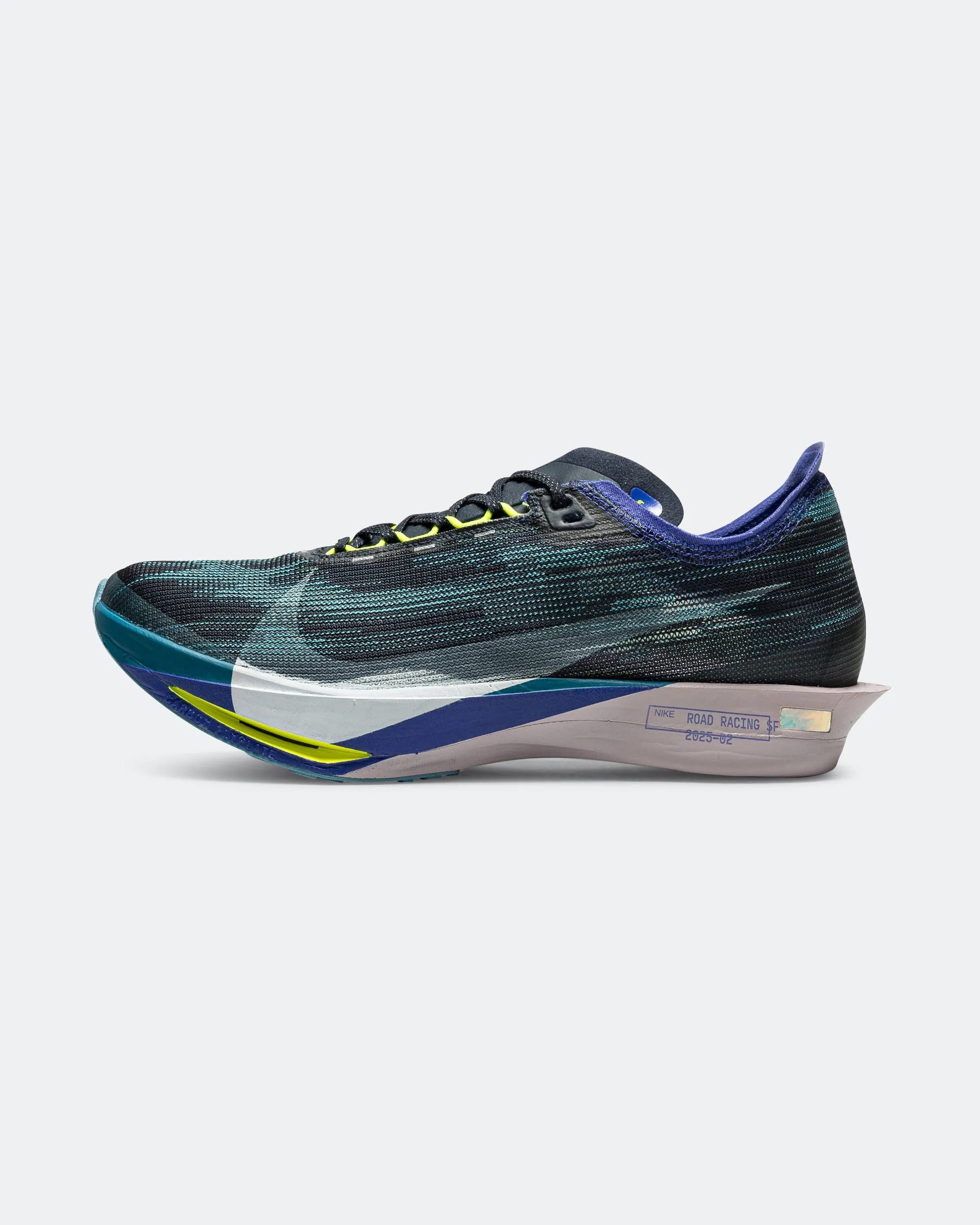 Fashion Ease ZoomX Streakfly 2 - Obsidian/White/Persian Violet